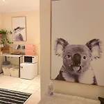 Cosy Haven For Females Only Or Females & Child/Ren